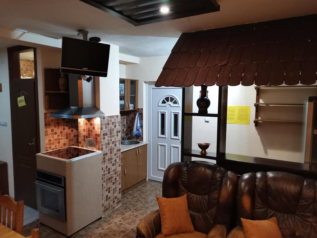 Apartments Artic ยาโฮรินา ภายนอก รูปภาพ